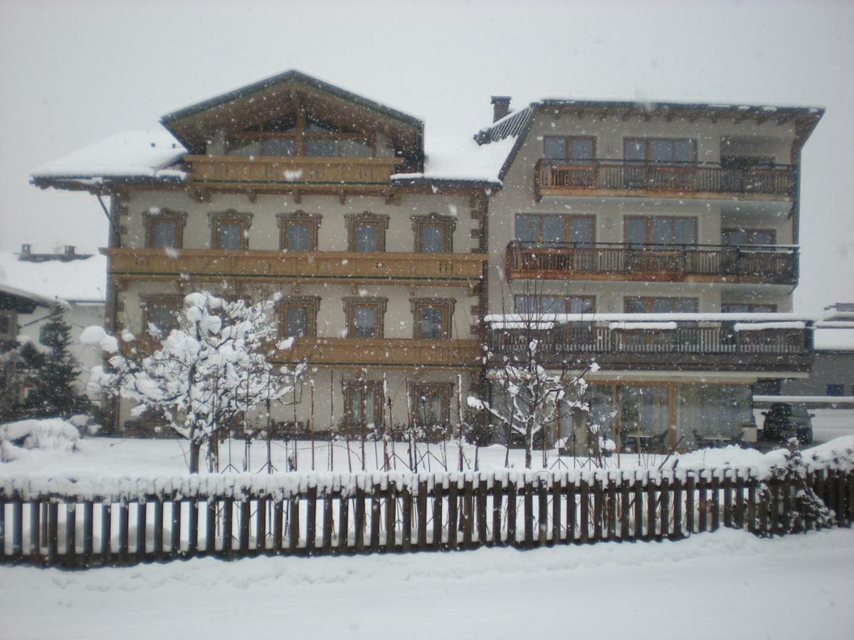 Hotel Garni Elisabeth Zell am Ziller Exterior foto