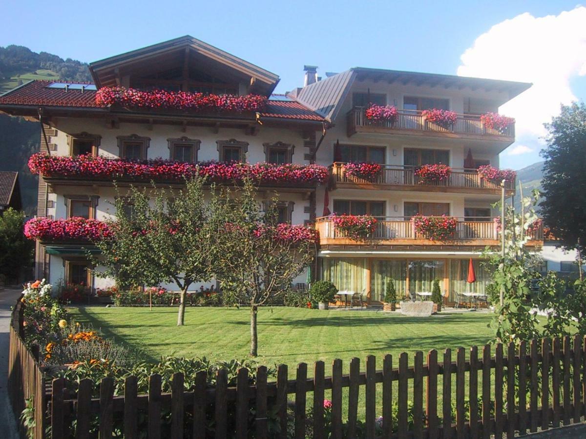 Hotel Garni Elisabeth Zell am Ziller Exterior foto